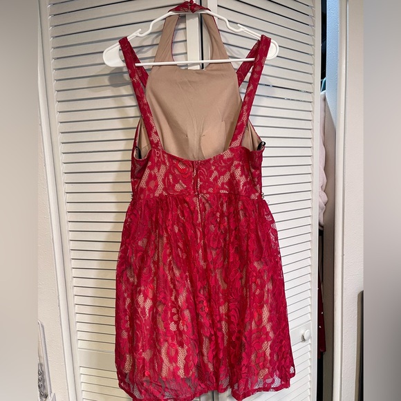 Red Lace Juniors Homecoming/Party Dress. Jodi Kristopher, Size 9. - Picture 2 of 4